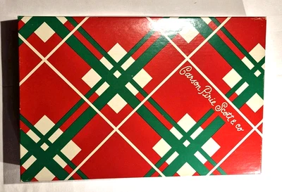 Vintage Christmas 1974 Carson Pirie Scott & Co GIFT BOX  Used - Image 1 of 4