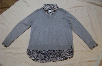 Women's Investments Pullover V-Neck Sweater - L - New with Tags - Image 1 of 4