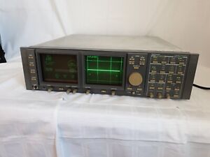 Tektronix 1781R combined vectorscope / waveform monitor PAL , video measurment