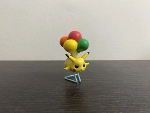 PIKACHU BALLOON POKEMON FIGURE ANA WITH BASE SUPER RARE - Picture 1 of 5