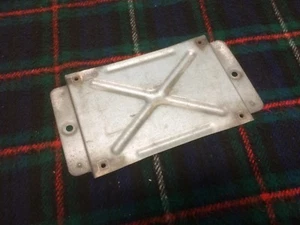 Saab Classic 900 Rear Plate Mount - Picture 1 of 2