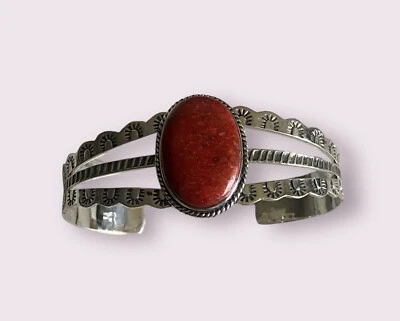 Brazalete brazalete estilo ciruela coral Santa Fe en plata de ley Foto 1 de 4