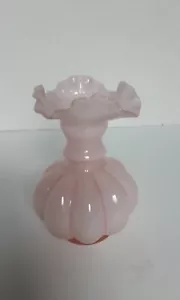 Vintage Fenton Mellon Vase Pink. 6"Tall. Free Shipping - Picture 1 of 5