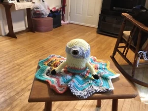 minion lovey snuggle baby blanket - Picture 1 of 1