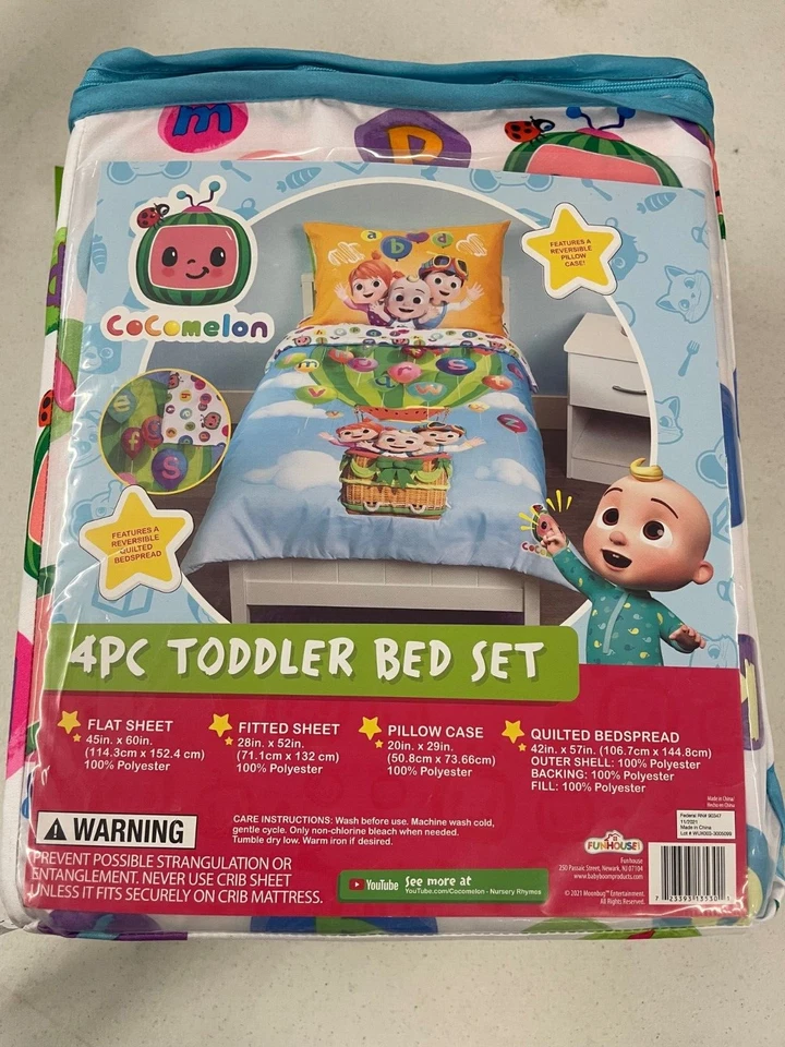 CoComelon  4-Piece Reversible Toddler Bed Set NEW - Image 1 of 1