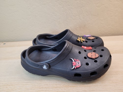Crocs sandali classici slip on zoccoli uomo taglia 10 Bulls Lakers Kobe Jordan charms