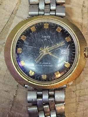 Reloj Manual Timex 21 JEWELS Vintage Tono Negro Dorado - Sin Probar  Foto 1 de 4