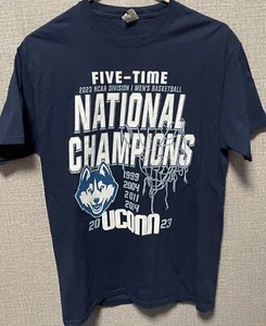 2023 UCONN Men's Basketball National Championship T-shirt sz M - Picture 1 of 2