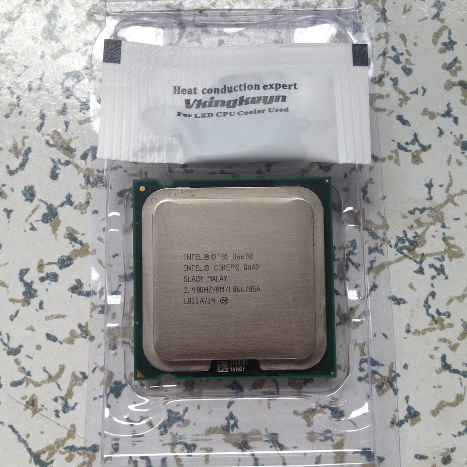 Intel Core 2 Quad Q6600 - 2,4 GHz 1066 MHz CPU Prozessor LGA 775-Schnittstelle - Bild 1 von 1