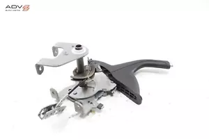 KIA SOUL EMERGENCY PARKING BRAKE RELEASE HANDLE LEVER OEM 2020 - 2023 - Foto 1 di 6