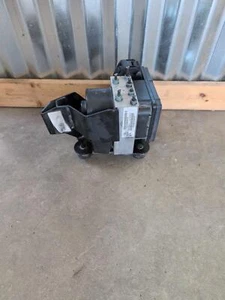 2008 ML350 ABS Anti Lock Brake Hydraulic Pump 2514310412 - Picture 1 of 5