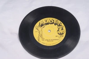 Vintage 1974 Monster Series Power Records 45 RPM -The Curse of the Werewolf - Picture 1 of 2