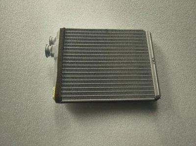 Матрица охлаждающей жидкости сердечника нагревателя Citroen DS3 - Изображение 1 из 4