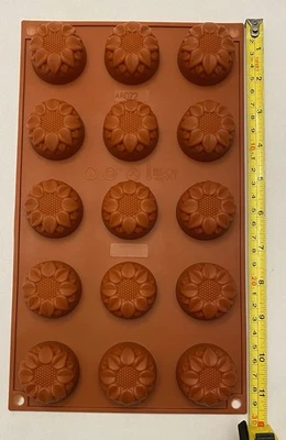 Molde de hielo, jabón y chocolate de silicona para girasol Foto 1 de 2