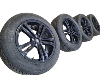 Original VW Tiguan II 5NA Sebring Allwetter Felgen 235 55 18 Ganzjahresreifen - Bild 1 von 4