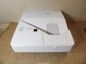 Proiettore sala conferenze NEC UM361X XGA 3LCD 3600 lumen - 1947 H - ESCLUSO ... - Zdjęcie 1 z 5