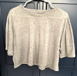 Zella Womens Gray/Black Short Sleeve Cropped Boxy Tee - Size Large - Picture 1 of 6