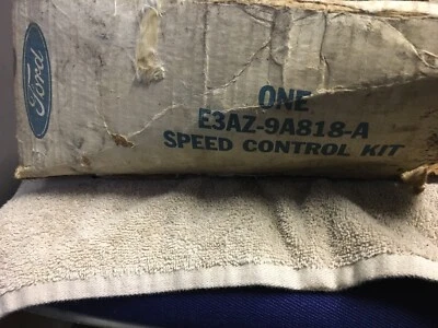 KIT DE CONTROL DE VELOCIDAD DE CRUCERO FORD E3AZ-9A818-A 1983 LTD CROWN VICTORIA MERCURY Nuevo de Lote Antiguo Foto 1 de 4