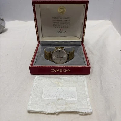 omega seamaster vintage watch and band swiss made manual 50 / 10k - Image 1 of 4