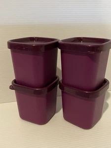 Tupperware Small Snack 2 ounce oz Square Purple containers number Set Of 4 - Bild 1 von 7