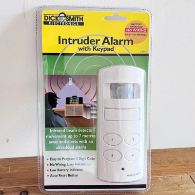 Dick Smith Intruder Alarm with Keypad Battery Operated No Wiring Infrared 7m New - image 1 of 4