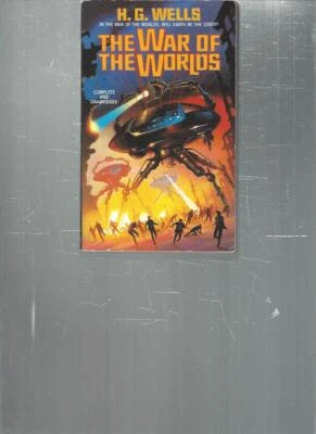 THE WAR OF THE WORLDS - H.G. WELLS Foto 1 de 2