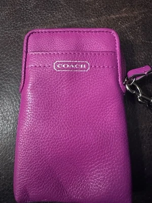 Coach wristlett pink - Image 1 of 4