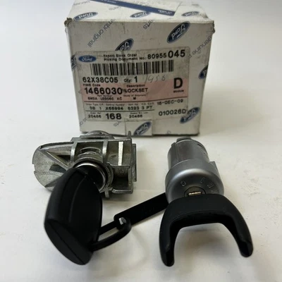Ford Galaxy MKII WA6 Ignition Door Barrel Cylinder Lock Key Set Genuine 1466030 - Image 1 of 4