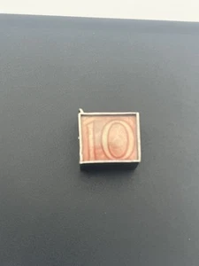 P2.43 Fabulous Vintage Silver Emergency 10 Shilling Charm Pendant c1970s - Picture 1 of 6