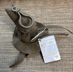 YuMe Harry Potter Mini Sorting Hat keychain pack clip NO SOUND NOT WORKING w/tag - Picture 1 of 10