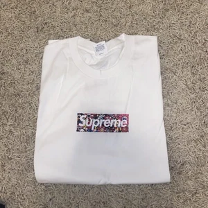 size M - SS20 Supreme Takashi Murakami Covid-19 Relief Box Logo Tee T-Shirt 2020 - Picture 1 of 4