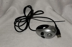 Fellowes Micro Trac 99928 Trackball Handheld Mouse Wired USB 3 Button FDM-G62 - Picture 1 of 3