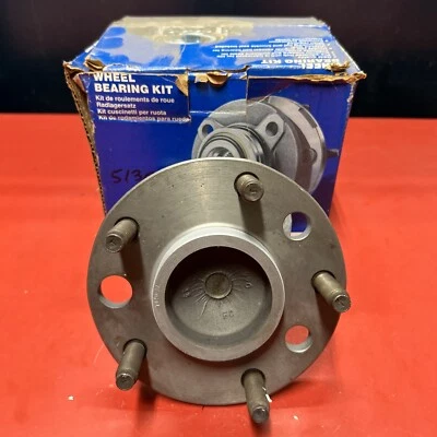 Conjunto de cojinete y buje de rueda trasera 513003 para Pontiac 6000 PTC '88-'89 Foto 1 de 4