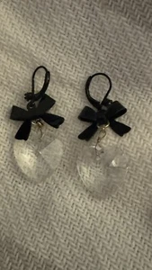 Vintage Betsey Johnson Vintage Crystal heart charm Earrings - Picture 1 of 2