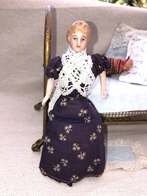 Poupée Maison De Poupée Ancienne Biscuit Corps Tissu Vers 1890 Allemagne - Photo 1/4