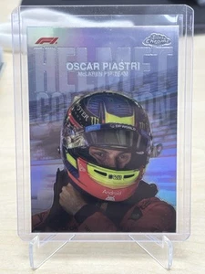2024 Topps Chrome F1 Helmet Collection Oscar Piastri McLaren #HC-8 - Bild 1 von 2