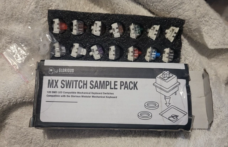 Glorious MX Switch Sample Pack for Mechanical Keyboards, 14 pack with O-rings - Image 1 of 4