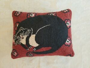 Primitive/Country Folk art Hooked 14" X 18" Cat Pillow