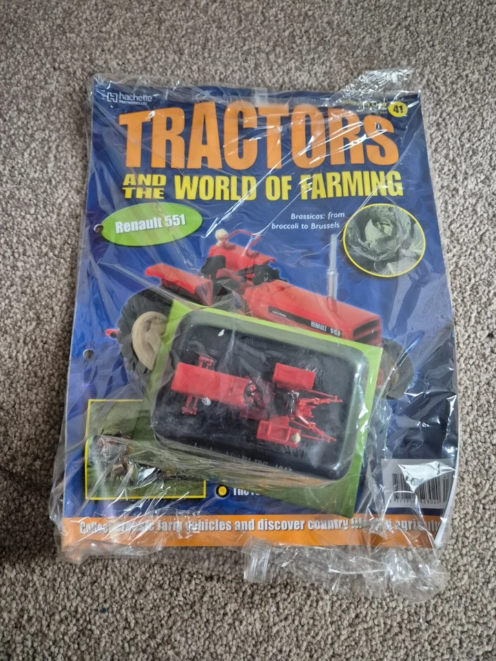 1/43 HACHETTE UNIVERSAL HOBBIES TRACTOR WORLD OF FARMING RENAULT 551 - Image 1 of 1