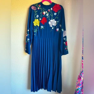 ASOS Navy Floral Embroidered High Neck Pleated Long Sleeve Midi Skater Dress 14 - Picture 1 of 10