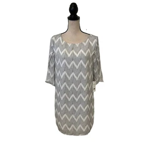 NEW Neiman Marcus Ali & Jay Los Angeles Chevron Print Dress, Women's Size Medium - Picture 1 of 7