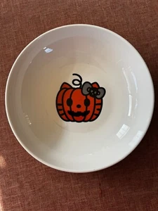 New Hello Kitty & Friends 46oz Pumpkin 9" Round Ceramic Bowl Halloween - Imagen 1 de 6