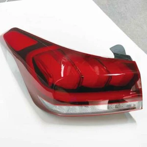 Genuine LED Tail Light Lamp Outside for 2015 2016 Hyundai Genesis Sedan - Picture 1 of 9