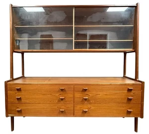 Hans J. Wegner RY-20 Mobler Teak Hutch & Sideboard - Picture 1 of 6