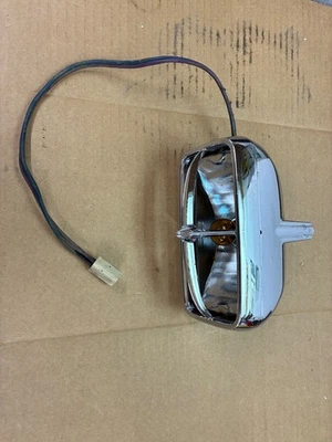 Pontiac Grand Prix 1964 luz de estacionamiento intermitente cromo izquierdo lado del conductor Foto 1 de 4