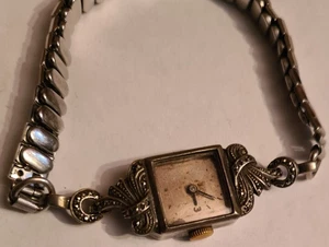 Tudor (frühe Rolex) Armband / Schmuckuhr 17Jewels Swiss Made Geneve Edelsteine ! - Bild 1 von 9