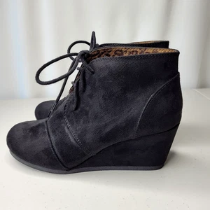 Manhatten Collection Womens Size 7.5 Maddie Fashion Lace Up Wedge Bootie Black - Picture 1 of 11