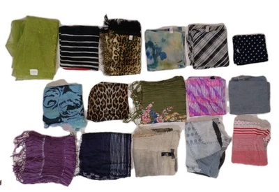 lote de 16 bufandas de seda, transparentes, organza, envoltura para la cabeza, vintage sin manchas. Foto 1 de 4