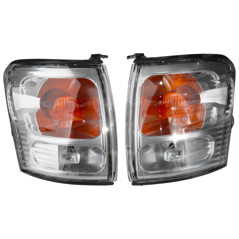 Corner Indicator Lights LH+RH Set for Toyota Hilux Ute SR5 2001-2005 NEW - image 1 of 1