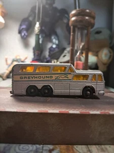 "Greyhound Bus" Made in England by Leslie Matchbox series No 66 coach  - Picture 1 of 5